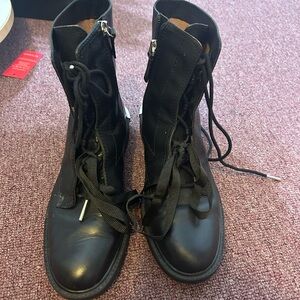 Black Lace-Up Women's Boots